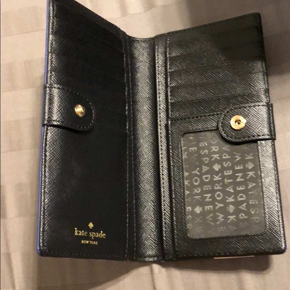 Kate Spade Wallet - Picture 3 of 3
